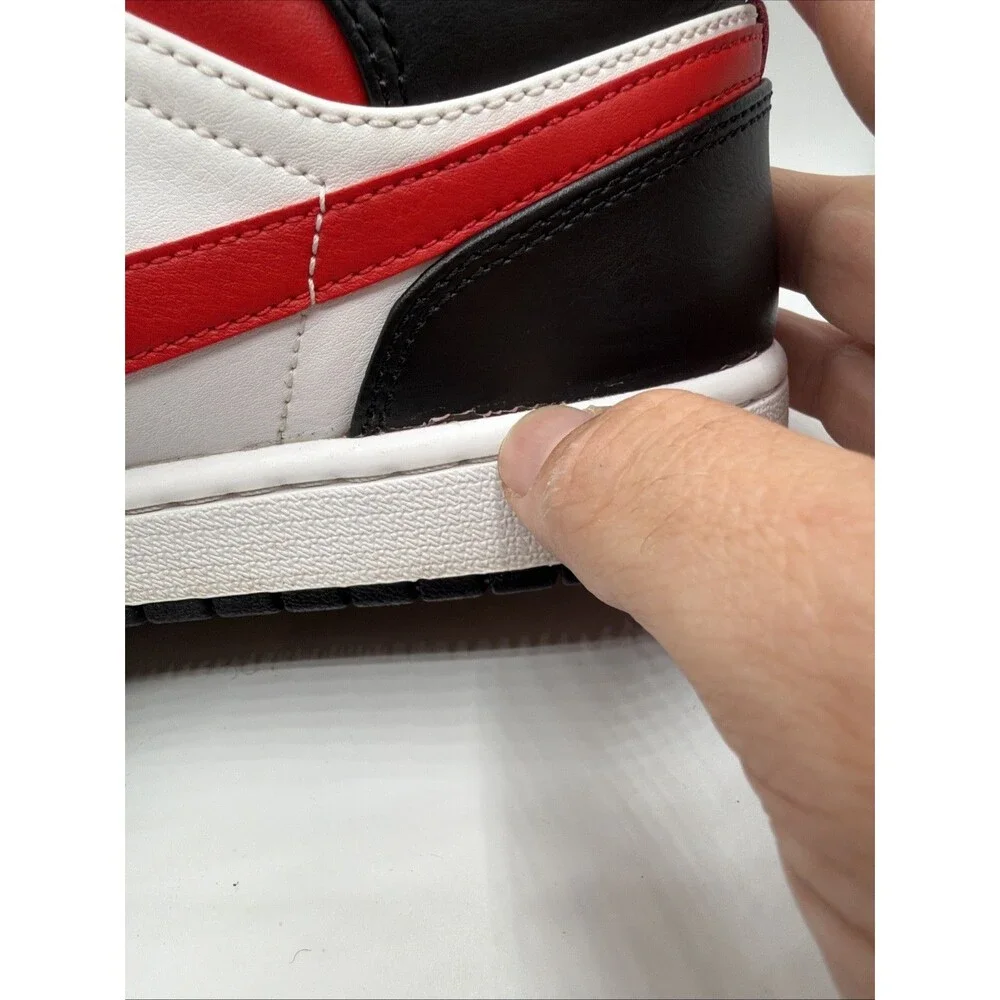 Jordan 1 Mid Bred Black Red White Nike Air Size 11 Mens